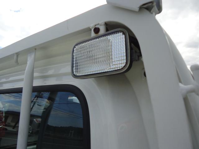 ハイゼットトラック スタンダード　５ＭＴ　エアコン　パワステ　３方開　運転席エアバッグ　ＡＭ／ＦＭラジオ　４枚リーフ（14枚目）