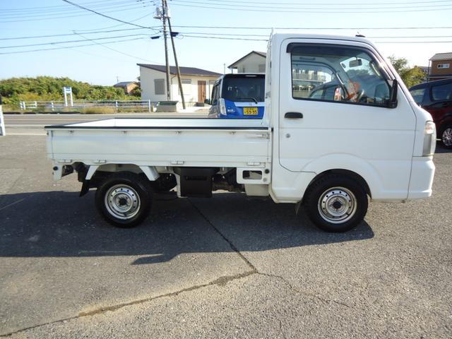 NT100クリッパートラック DX農繁仕様 4WD 5MT ローハイ切り替えスイッチ エアコン パワステ 3方開き ETC 運転席エアバッグ AM/FMラジオ 作業灯(14枚目)