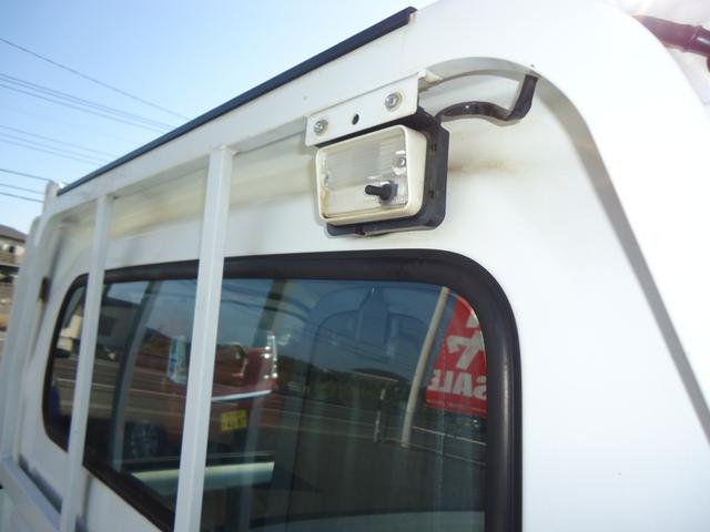 NT100クリッパートラック DX農繁仕様 4WD 5MT ローハイ切り替えスイッチ エアコン パワステ 3方開き ETC 運転席エアバッグ AM/FMラジオ 作業灯(15枚目)