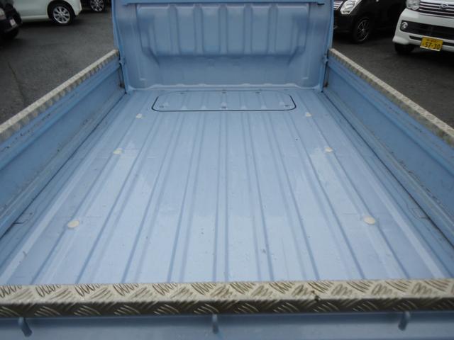 ハイゼットトラック スタンダード 4WD 5MT エアコン パワステ 3方開き ETC 運転席エアバッグ AM/FMラジオ(5枚目)