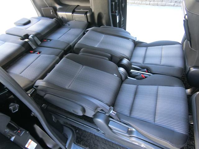 ヴォクシー ＺＳ　煌ＩＩ　純正９インチナビ　フルセグテレビ　ＢｌｕｅｔｏｏｔｈＡｕｄｉｏ　ＤＶＤビデオ　ＣＤ　ＳＤ　ＨＤＭＩ　ＵＳＢ　バックカメラ　トヨタセーフティセンス　ＥＴＣ　ドラレコ前後　クリアランスソナー　禁煙車（52枚目）