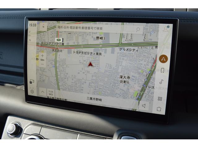 ディフェンダー １１０Ｖ８カルパチアンエディション　Ｐ５２５　電動サイドステップ　２２インチアルミホイール　ＭＥＲＩＤＩＡＮサラウンドサウンド　マトリックスＬＥＤヘッドライト　パノラミックルーフ　ブラックコントラストルーフ＆トテールドア　ヒーター＆クーラーシート（28枚目）