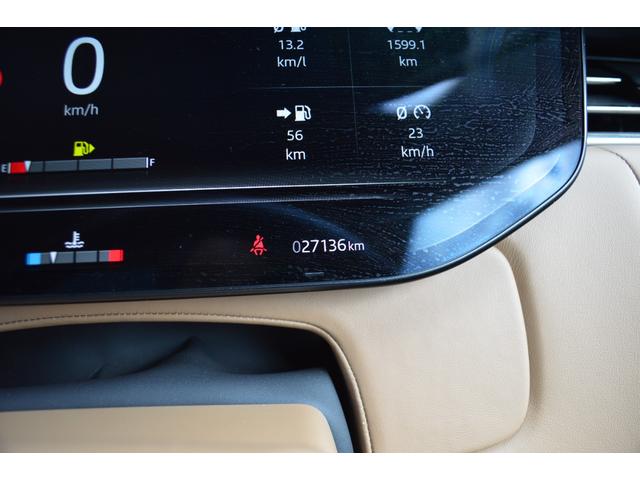 レンジローバー ＳＥ　Ｄ３００　スタンダードホイールベース　２０２３ＭＹ　ワンオーナー　電動サイドステップ（6枚目）