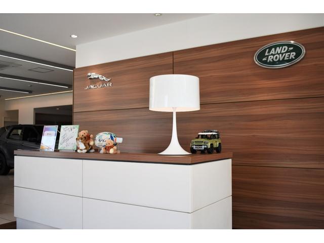 レンジローバー ＳＥ　Ｄ３００　スタンダードホイールベース　２０２３ＭＹ　ワンオーナー　電動サイドステップ（47枚目）