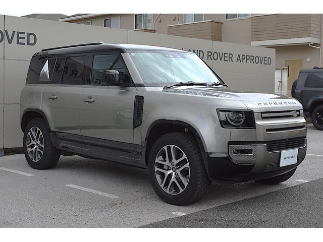 ディフェンダー 110X-ダイナミックSE D350 HAKUBA EDITION スライディングパノラミックルーフ ソフトクローズテールドア エアサスペンションパック 3ゾーンエアコン スペアホイールカバー(ボディ同色) クリアサイドビューミラー(3枚目)