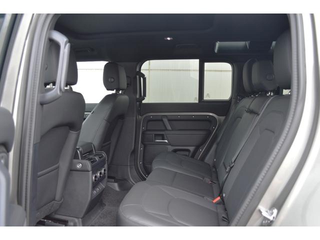 ディフェンダー 110X-ダイナミックSE D350 HAKUBA EDITION スライディングパノラミックルーフ ソフトクローズテールドア エアサスペンションパック 3ゾーンエアコン スペアホイールカバー(ボディ同色) クリアサイドビューミラー(10枚目)