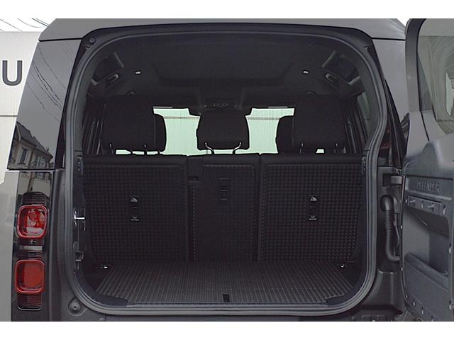 ディフェンダー 110X-ダイナミックSE D350 HAKUBA EDITION スライディングパノラミックルーフ ソフトクローズテールドア エアサスペンションパック 3ゾーンエアコン スペアホイールカバー(ボディ同色) クリアサイドビューミラー(33枚目)