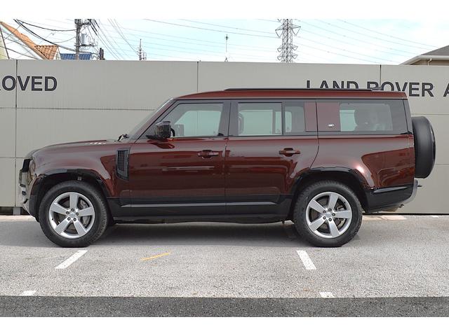 ディフェンダー 130SE D300 ブライトエクステリアパック スライディングパノラミック クリアサイトビューミラー 20インチアルミ シートヒーター全席 フグランプ 12WAYパワーシートメモリー付き リカバリーフック(5枚目)