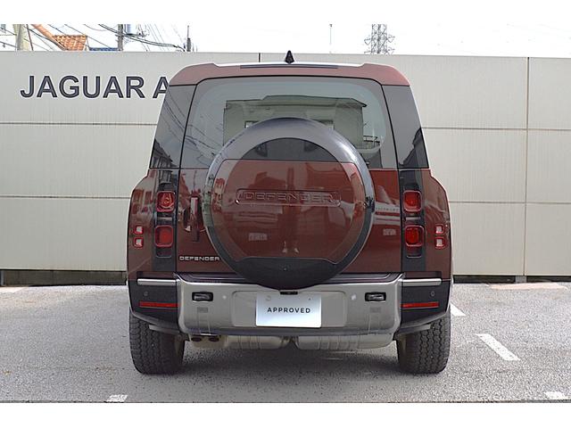 ディフェンダー 130SE D300 ブライトエクステリアパック スライディングパノラミック クリアサイトビューミラー 20インチアルミ シートヒーター全席 フグランプ 12WAYパワーシートメモリー付き リカバリーフック(6枚目)