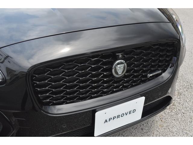 Ｅペイス Ｒ‐ダイナミック　ＨＳＥ　Ｐ２５０　アダプティブダイナミクス　クリアサイトビューミラー　ヘッドアップディスプレイ　コールドクライメントパック　フォグランプ　空気清浄システム　トレッドプレート　２１インチアルミ　　ヒーター＆クーラーシート（8枚目）