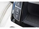 車高の調整もスイッチ操作で可能です。