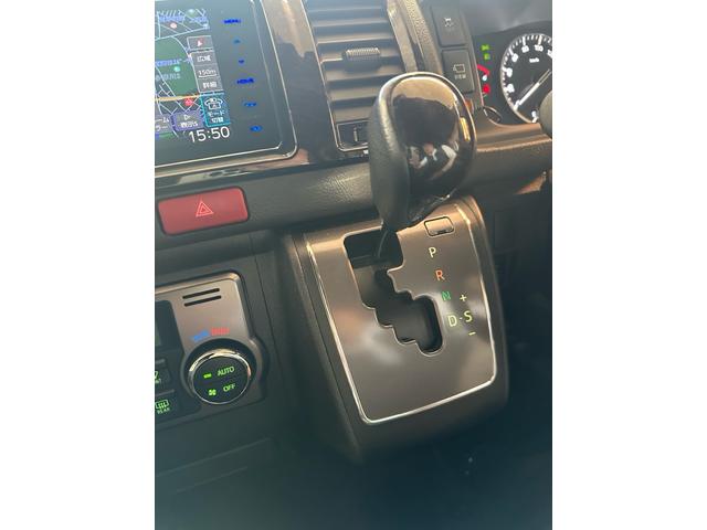 ハイエースバン 　スーパーＧＬダークプライム２　ホワイトパール（11枚目）