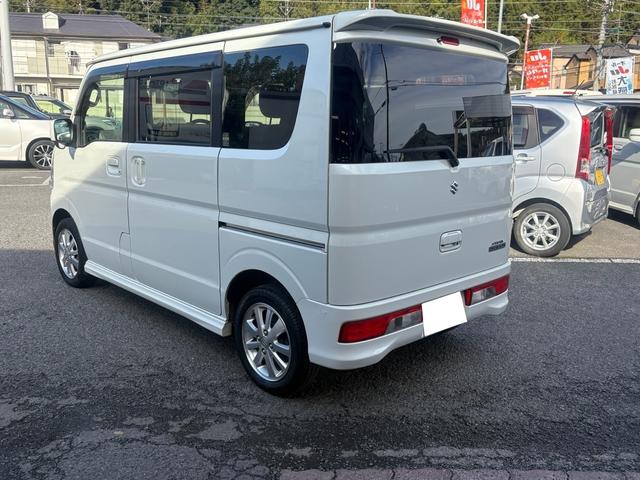 エブリイワゴン ＰＺターボ　３カ月３，０００ｋｍ保証付　ワンオーナー　社外ナビ　フルセグＴＶ　Ｂｌｕｅｔｏｏｔｈ接続　バックカメラ　片側パワースライドドア　１４インチ純正ＡＷ　ＥＴＣ車載器　ＨＩＤオートライト　フォグライト（3枚目）