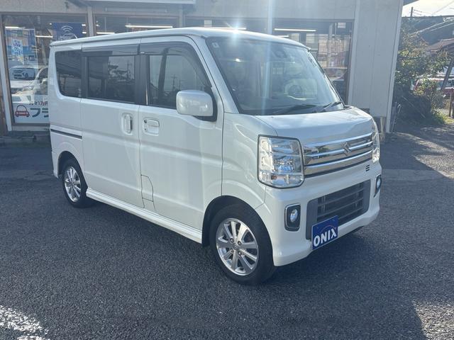 エブリイワゴン ＰＺターボ　３カ月３，０００ｋｍ保証付　ワンオーナー　社外ナビ　フルセグＴＶ　Ｂｌｕｅｔｏｏｔｈ接続　バックカメラ　片側パワースライドドア　１４インチ純正ＡＷ　ＥＴＣ車載器　ＨＩＤオートライト　フォグライト（7枚目）