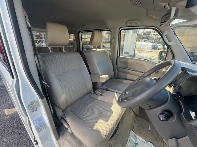 エブリイワゴン ＰＺターボ　３カ月３，０００ｋｍ保証付　ワンオーナー　社外ナビ　フルセグＴＶ　Ｂｌｕｅｔｏｏｔｈ接続　バックカメラ　片側パワースライドドア　１４インチ純正ＡＷ　ＥＴＣ車載器　ＨＩＤオートライト　フォグライト（10枚目）