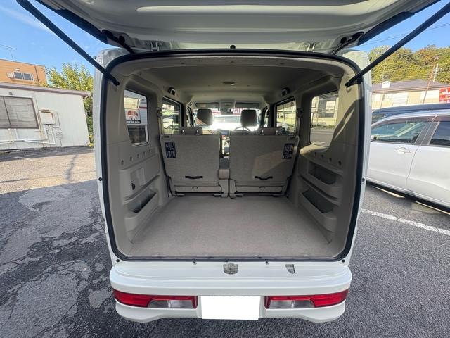 エブリイワゴン ＰＺターボ　３カ月３，０００ｋｍ保証付　ワンオーナー　社外ナビ　フルセグＴＶ　Ｂｌｕｅｔｏｏｔｈ接続　バックカメラ　片側パワースライドドア　１４インチ純正ＡＷ　ＥＴＣ車載器　ＨＩＤオートライト　フォグライト（15枚目）