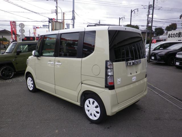 N-BOX G 66000kルーフホイールキャップ ドアミラー Dハンドル ホワイト仕様(15枚目)