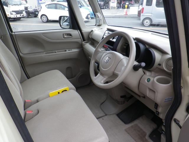 N-BOX G 66000kルーフホイールキャップ ドアミラー Dハンドル ホワイト仕様(18枚目)