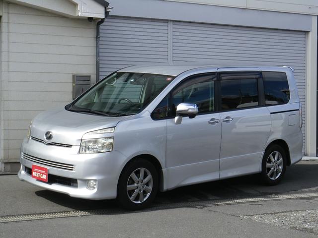 ヴォクシー ＺＳ　煌ＩＩ　９００００ｋ　両側電動スライドドア　フルセグナビＴＶ　ＥＴＣ　ドラレコ（2枚目）