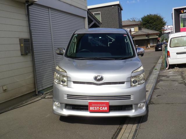 ヴォクシー ＺＳ　煌ＩＩ　９００００ｋ　両側電動スライドドア　フルセグナビＴＶ　ＥＴＣ　ドラレコ（3枚目）