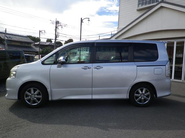 ヴォクシー ＺＳ　煌ＩＩ　９００００ｋ　両側電動スライドドア　フルセグナビＴＶ　ＥＴＣ　ドラレコ（7枚目）