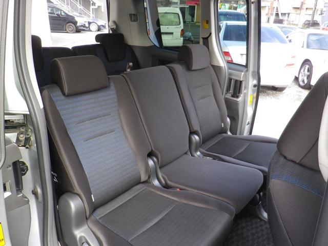 ヴォクシー ＺＳ　煌ＩＩ　９００００ｋ　両側電動スライドドア　フルセグナビＴＶ　ＥＴＣ　ドラレコ（14枚目）