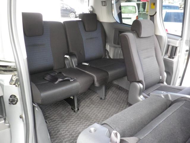 ヴォクシー ＺＳ　煌ＩＩ　９００００ｋ　両側電動スライドドア　フルセグナビＴＶ　ＥＴＣ　ドラレコ（15枚目）