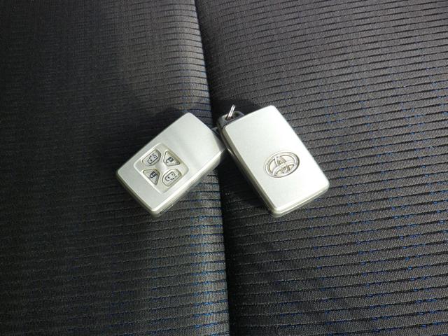 ヴォクシー ＺＳ　煌ＩＩ　９００００ｋ　両側電動スライドドア　フルセグナビＴＶ　ＥＴＣ　ドラレコ（23枚目）