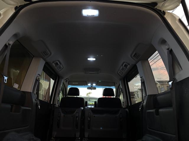 ステップワゴンスパーダ Ｚ　ワンオーナー　タイミングチェーン　ＨＤＤナビＴＶ　スマートキー　両側パワースライドドア　リアカメラ　ＨＩＤ　ＥＴＣ　ＤＶＤ　ＣＤ　ミュージックサーバー　リアモニター　ＡＷ　記録簿（14枚目）