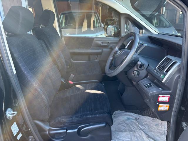 ステップワゴン L タイミングチェーン HDDナビTV スマートキー 両側Pドア Rカメラ HID ETC DVD CD ミュージックサーバー AW 記録簿(3枚目)