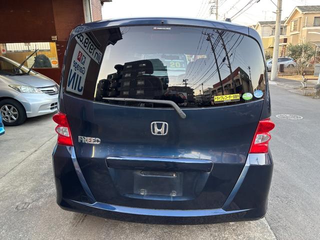 フリード Ｇ　Ｌパッケージ　タイミングチェーン　ＨＤＤナビＴＶ　キーレス　パワースライドドア　リアカメラ　ＥＴＣ　ＤＶＤ　ＣＤ　ミュージックサーバー　ドライブレコーダー（17枚目）