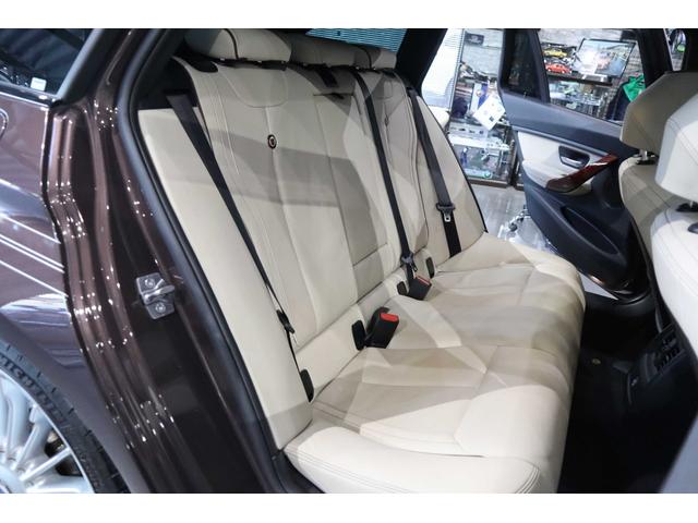 B3 ビターボ ツーリング 右H BMWindividualカラー&レザー アクラポ シートヒーター バックカメラ 電動トランク 記録簿・取説・スペアキー(20枚目)