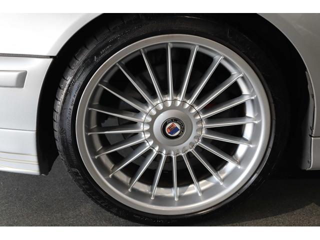 B10 V8ツーリング スイッチトロニック 左H レザー サンルーフ 全席シートヒーター 社外スピーカー ETC 取説・記録簿・スペアキー(16枚目)