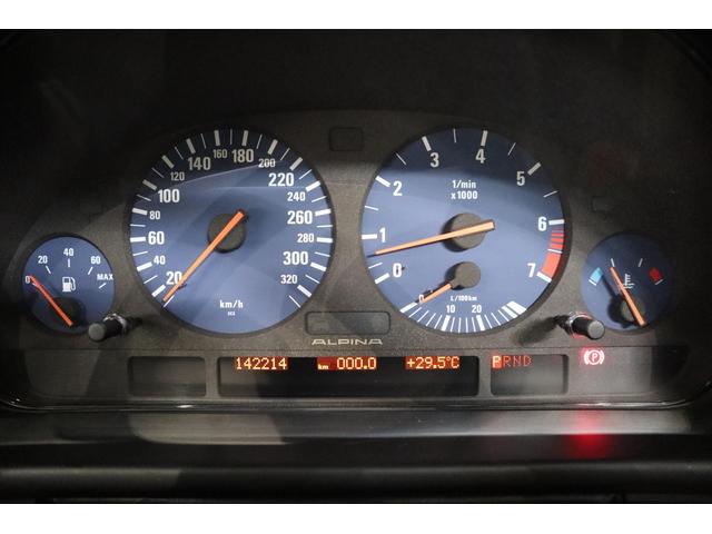 B10 V8ツーリング スイッチトロニック 左H レザー サンルーフ 全席シートヒーター 社外スピーカー ETC 取説・記録簿・スペアキー(22枚目)