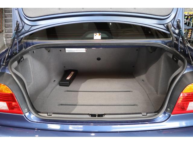 B10 3.3リムジン 右ハンドル 黒レザー サンルーフ シートヒーター ETC ドラレコ 取説・記録簿・スペアキー完備(18枚目)