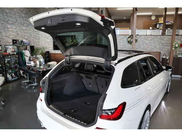 D3 S ツーリングオールラッド ワンオーナー パノラマサンルーフ 黒レザー 全席シートヒーター ハーマンカードンスピーカー ヘッドアップディスプレイ ACC レザーダッシュボード レーザーライト TVチューナー(39枚目)