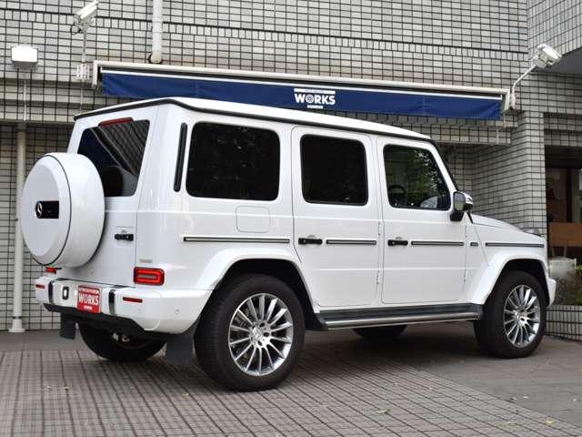 Gクラス G400d AMGライン ディーゼルターボ 4WD マヌファクプラス MY2024 ベンガルレッドナッパレザー ワンオーナー 禁煙車(2枚目)