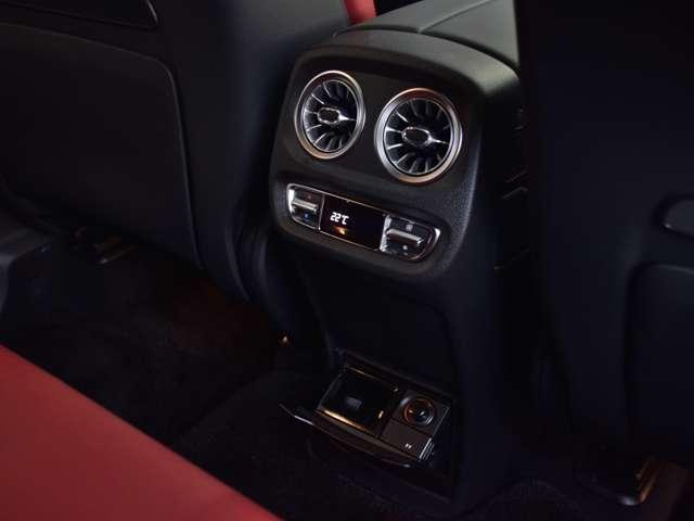 Gクラス G400d AMGライン ディーゼルターボ 4WD マヌファクプラス MY2024 ベンガルレッドナッパレザー ワンオーナー 禁煙車(17枚目)