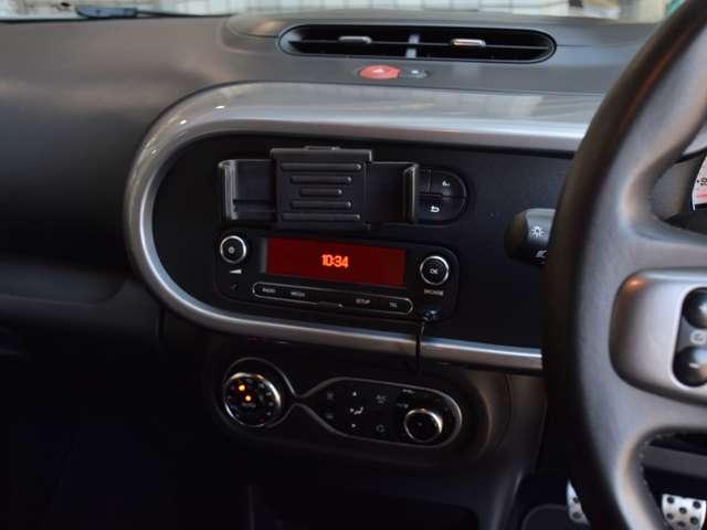 トゥインゴ ＧＴ　５ＭＴ　限定車（7枚目）