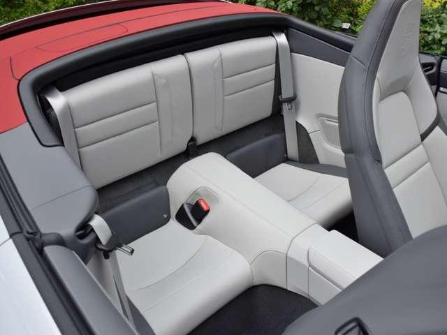 ９１１ ９１１カレラ　カブリオレ　ＰＤＫ　ＭＯＰ２２８　スポクロ／スポエグ　ベンチレーＰション（13枚目）