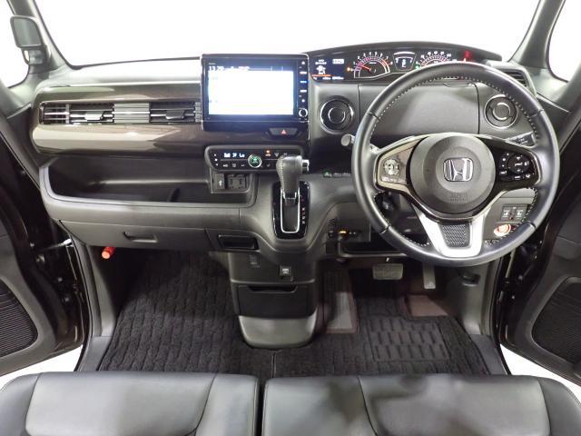 Ｎ－ＢＯＸカスタム Ｇ・Ｌターボホンダセンシング　／純正８インチナビ／前後ドラレコ／パドルシフト／大型ルーフコンソール／ワンオーナー／禁煙／ＥＴＣ／パドルシフト／ドアバイザー／プライムスムースコンビシート／オートリトラミラー／Ｒカメラ／横滑り抑制機能（21枚目）