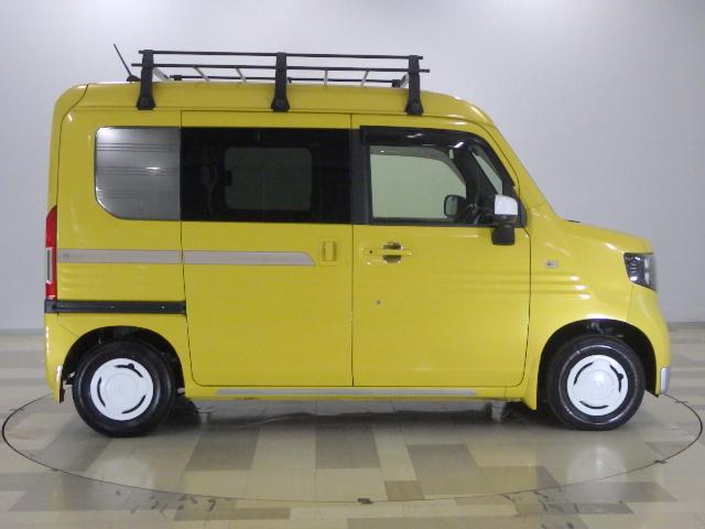 Ｎ－ＶＡＮ＋スタイル ファン・ホンダセンシング　／８インチナビ／障害物センサー／ルーフインナーパイプ＆ラック／外部電源入力キット／大型ルーフコンソール／ＬＥＤフォグ／オートライト／Ｒカメラ／ＢＴＡ／フルセグ／録音再生機能／オートリトラミラー／ＵＳＢ（12枚目）