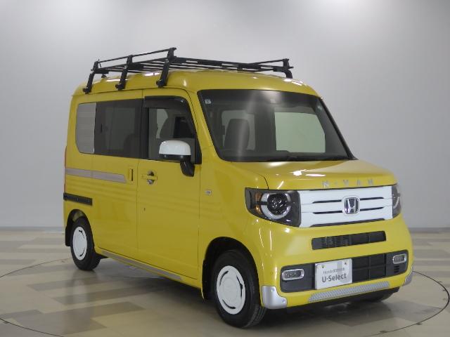 Ｎ－ＶＡＮ＋スタイル ファン・ホンダセンシング　／８インチナビ／障害物センサー／ルーフインナーパイプ＆ラック／外部電源入力キット／大型ルーフコンソール／ＬＥＤフォグ／オートライト／Ｒカメラ／ＢＴＡ／フルセグ／録音再生機能／オートリトラミラー／ＵＳＢ（16枚目）