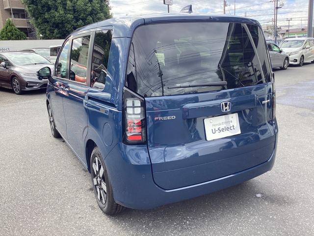 フリード e:HEVエアーEX /登録済未使用車/マルチビュカメラ/LEDアクティブコーナーリングライト/BSI/リヤクーラー/シートヒータ/純正アルミ/サイドカーテンSRS/プライムスムースコンビシート/オートリトラミラー/VSA(12枚目)