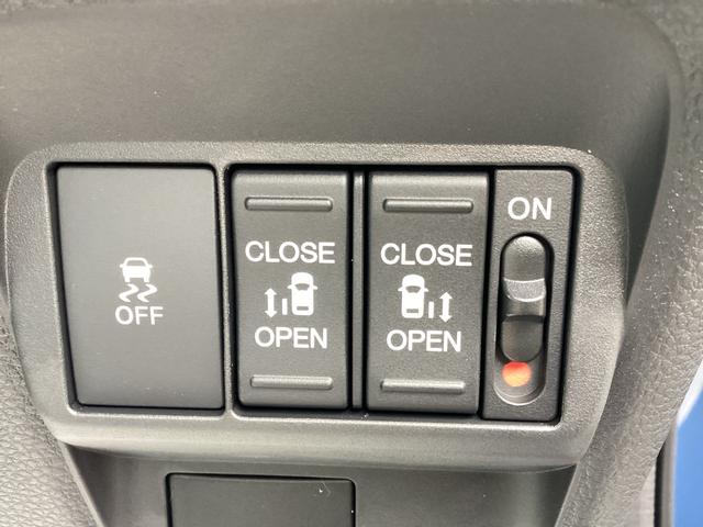 フリード e:HEVエアーEX /登録済未使用車/マルチビュカメラ/LEDアクティブコーナーリングライト/BSI/リヤクーラー/シートヒータ/純正アルミ/サイドカーテンSRS/プライムスムースコンビシート/オートリトラミラー/VSA(25枚目)