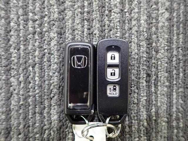 N-BOX G・Lホンダセンシング /2年保証/純正ナビ/シートヒータ/ドアバイザー/LEDライト/オートライト/ETC/ACC/リヤカメラ/ロールサンシェード/フルセグTV/録音再生機能/Bluetoothオーディオ/スマートキー(28枚目)