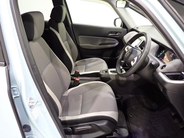 フィット ｅ：ＨＥＶクロスター　／ホンダセンシング／２トーン／純正ナビ／ドラレコ／ルーフレール／障害物センサー／ワンオーナー／ドアバイザー／サイドカーテンＳＲＳ／電子パーキング／ブレーキホールド／ＡＣＣ／ＥＴＣ２．０／ＵＳＢ／ＶＳＡ（34枚目）