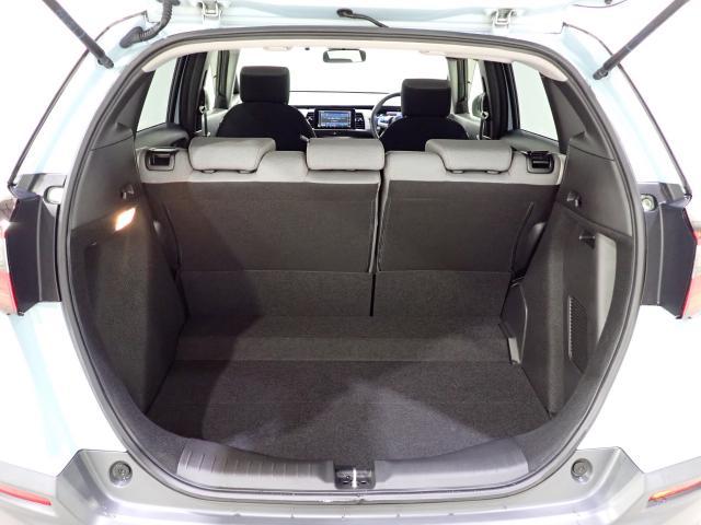 フィット ｅ：ＨＥＶクロスター　／ホンダセンシング／２トーン／純正ナビ／ドラレコ／ルーフレール／障害物センサー／ワンオーナー／ドアバイザー／サイドカーテンＳＲＳ／電子パーキング／ブレーキホールド／ＡＣＣ／ＥＴＣ２．０／ＵＳＢ／ＶＳＡ（37枚目）