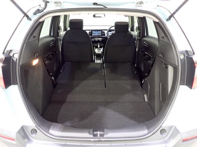 フィット ｅ：ＨＥＶクロスター　／ホンダセンシング／２トーン／純正ナビ／ドラレコ／ルーフレール／障害物センサー／ワンオーナー／ドアバイザー／サイドカーテンＳＲＳ／電子パーキング／ブレーキホールド／ＡＣＣ／ＥＴＣ２．０／ＵＳＢ／ＶＳＡ（39枚目）