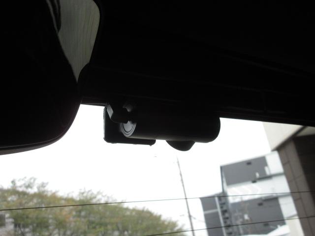 N-BOXカスタム G・Lホンダセンシング /純正ナビ/前後ドラレコ/AppleCarPlay/フルセグ/録音再生機/ETC/USB/両側パワースライドドア/サイドカーテンSRS/オートリトラミラー/Rカメラ/BTA/ロールサンシェード/VSA(8枚目)